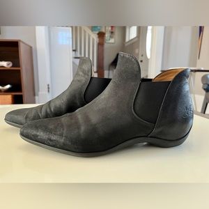 Flat Black Fluevog Booties Size 9